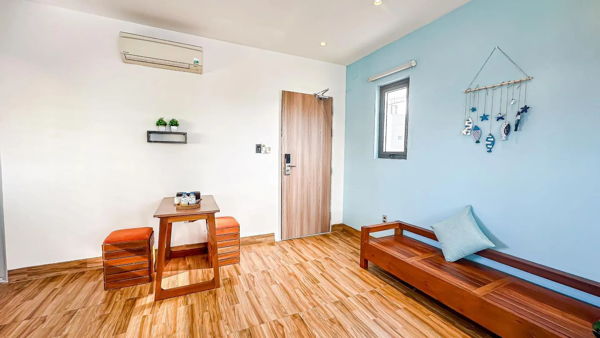 Sea Vista Boutique Hotel & Apartment Da Nang