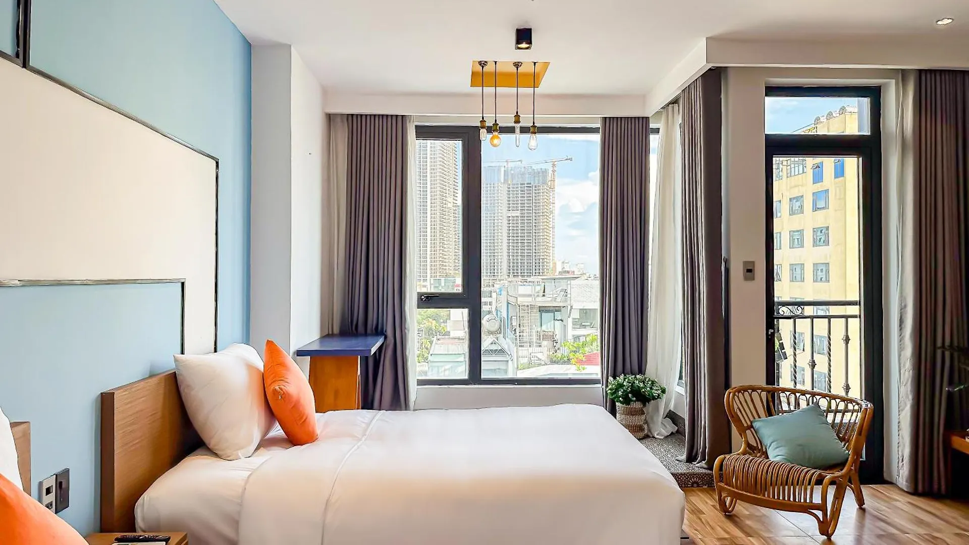 Sea Vista Boutique Hotel & Apartment Da Nang