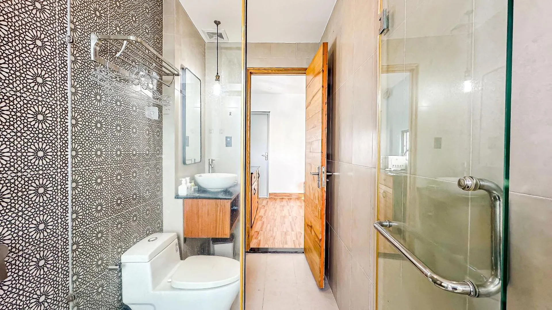 Sea Vista Boutique Hotel & Apartment 다낭 3*,  베트남